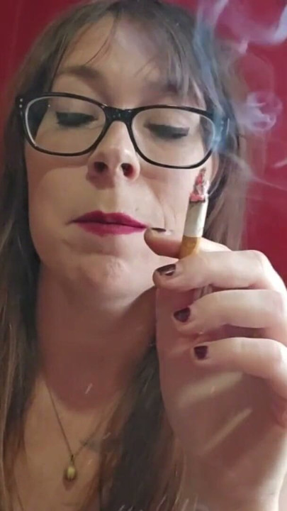Ms. Thrope'un kullandığı garip sigara fetişi terimleri | Klip 2