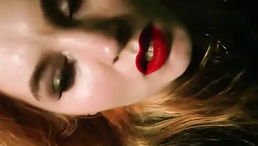 Overpowered Seductress