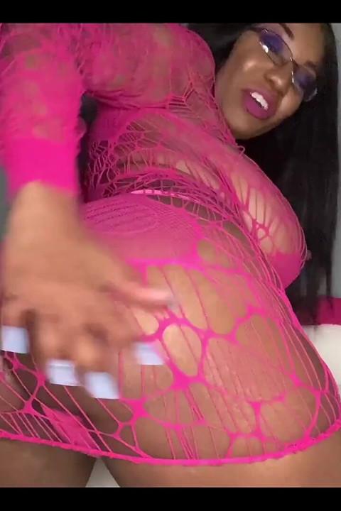 I Couldn't Think of a Caption. I Will Later, but I Wanted to Go Ahead and Drop This Heat. Enjoy.