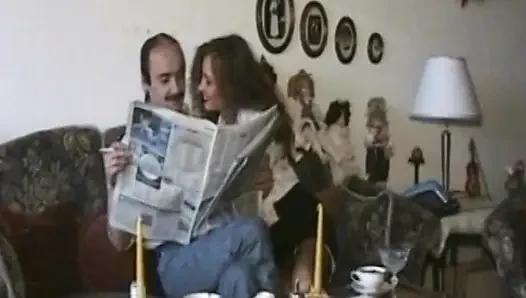 Özel Üçlü Tutku Kızıl Saçlı Vahşice Yarak Emiyor