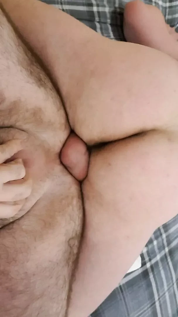 Papa se fait défoncer le cul