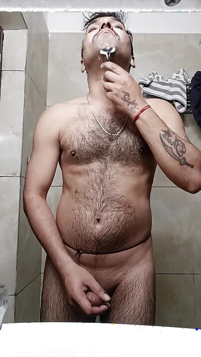 Daddy Grandpa Mature Middle-Aged Old Old Young Ethnicity African Arab Asian Black
