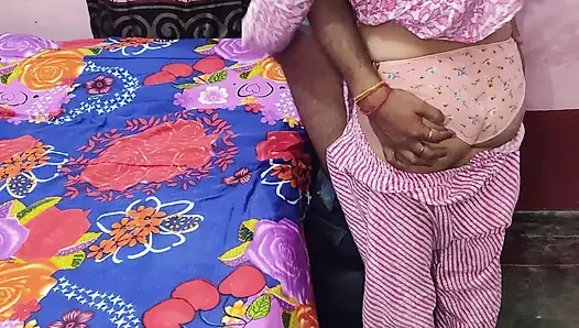 Hostel Se Aayi Choti Sali Ke Sath First Time Sex Keya