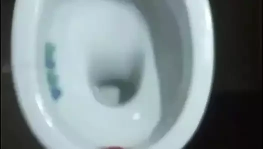 Neca 03 drka dlakavu kurcinu i svrsava