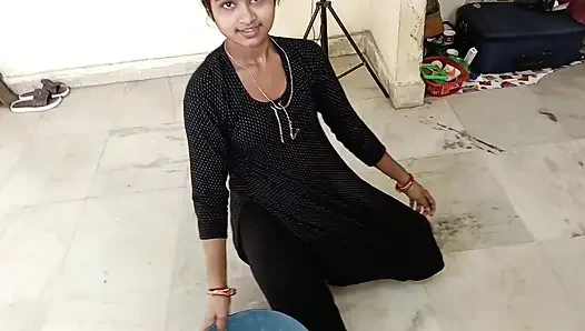 Ich war schwanz & moppinge das Zimmer, ich war auf dem Devar und mein Rücken tat viel weh, Devar, es feld jetzt sehr gut.