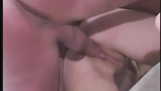 Dua pelacur imut dan siap kontol ngentot habis-habisan