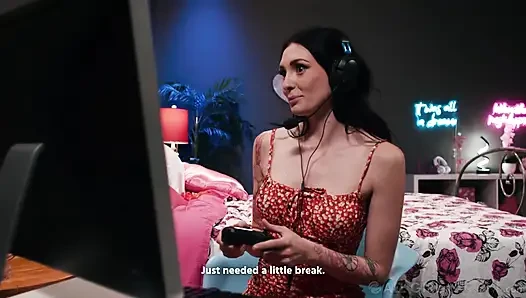ALL GIRL MASSAGE - casey calvert weiß, welche knöpfe drücken, um ihre gamer-mitbewohnerin charlotte sins anzuschalten