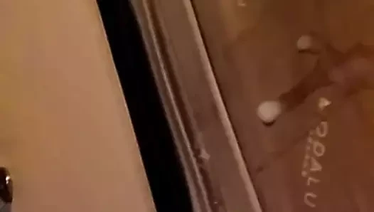 Tiddy ortalığı karıştırıyor