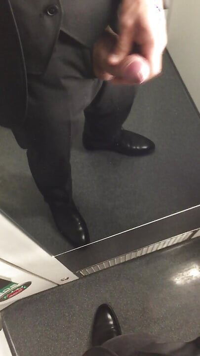 Jerking off on the train