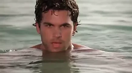Kelly Brook - Survival Island aka Three