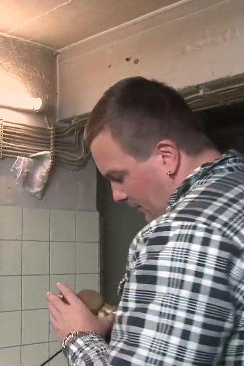 MILF je nesputano jebe susjedov dečko