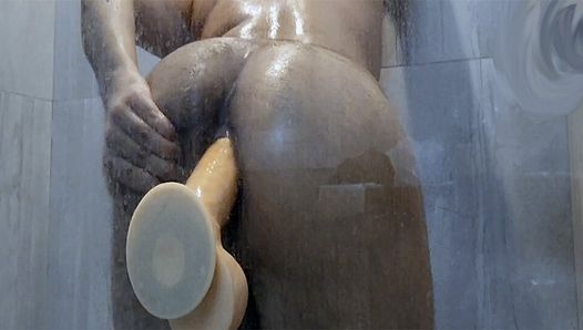 Tombul Hint oğlan binicilik dev 8" yapay penis pov itibaren arkasında