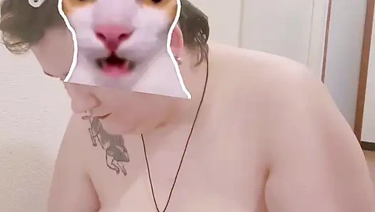 Kafamın kenarlarını tıraş ediyor önizleme