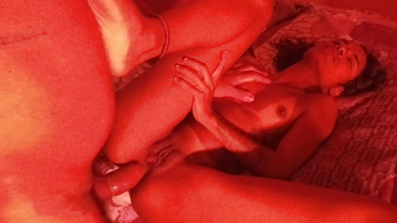 我女同邻居的屁股
