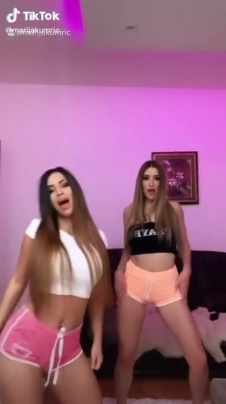 Las chicas serbias marija i ana quiere cum