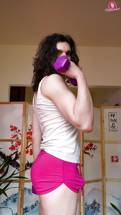 Trans girl lift weights with her cock