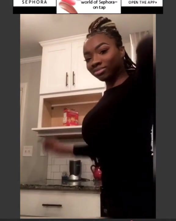 sidneyguapa slow mo beyonce tittytwerk