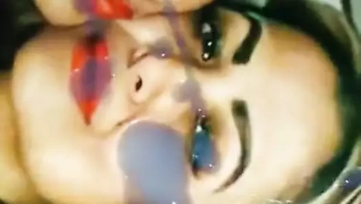 Malaika, kareena &amp; amrita boşalmak haraç garam muthh ki baarish