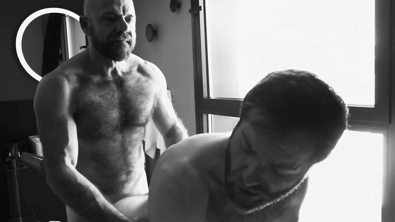 Hairy Otter & Felipe Ferro