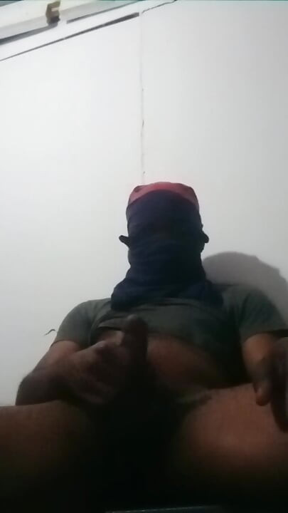 Masturbasi Strong One