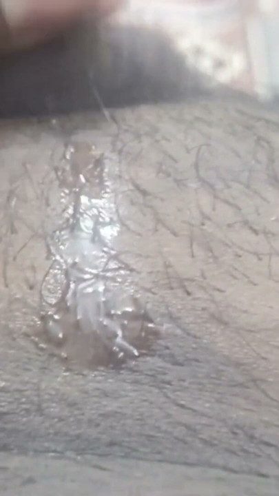 Glittering | Clip 1