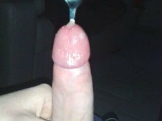 A spoon in my peehole & cum !