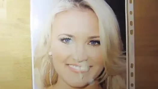 Emily osment boşalma haraç #1