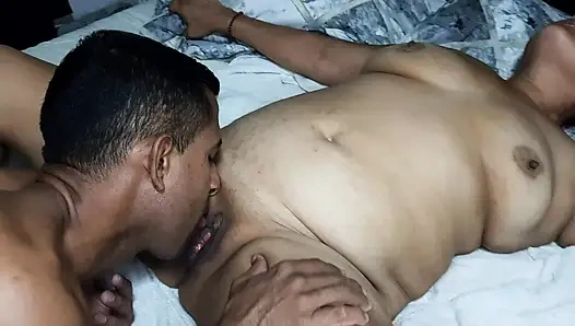 Licking and fucking a delicious mature pussy