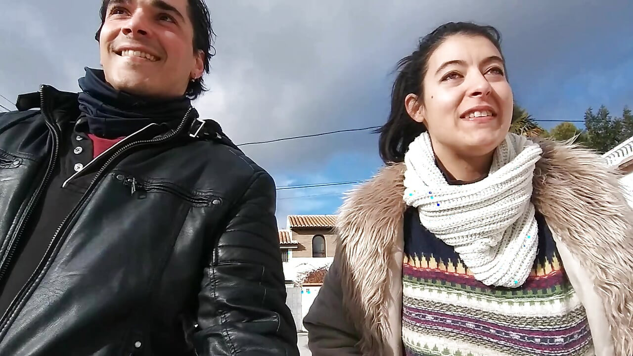 POV BLOWJOB IN THE STREET AND FUCK BIG ASS GIRL