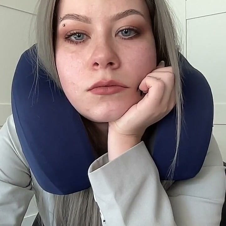 Co-worker Forgot to Close Her Cam After the Conference