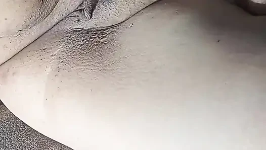 Masturbating slowly – 27cm x 5cm thick monster TOTAL roma in it, I enjoy the saturation