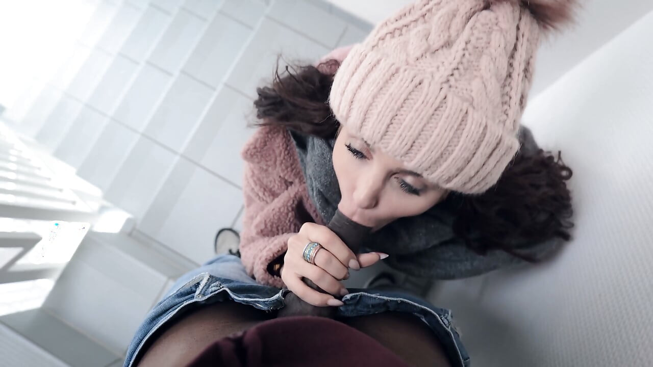 Giulia Gets Fucked Hard