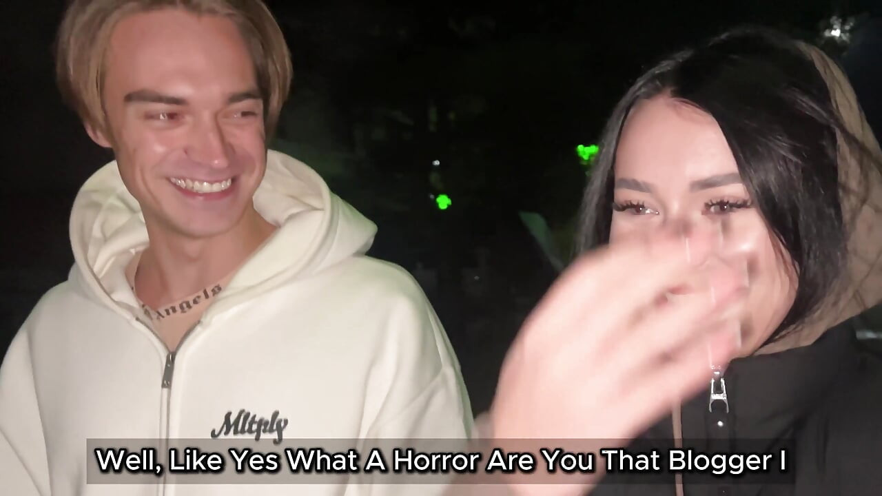 Berjalan-jalan di jalan berakhir dengan di mulutnya