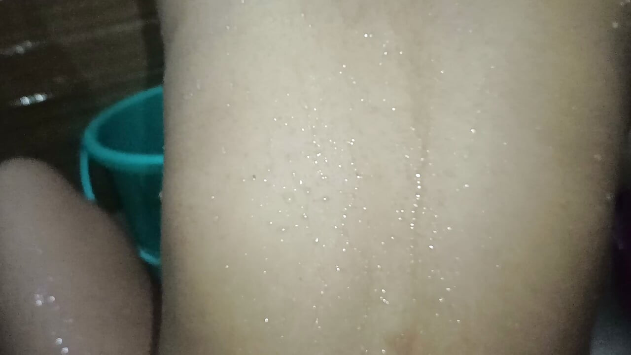 Ht aur seksi larki ka baath sin vaayaral, bahut ht boobs aur pussi