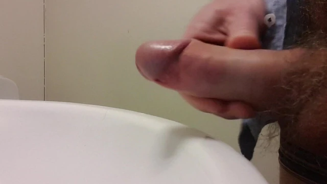 Jacking off with cumshot