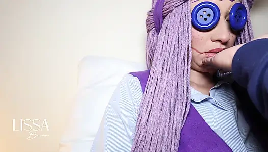 Ты купила новую тряпижную куклу для твоей кровати