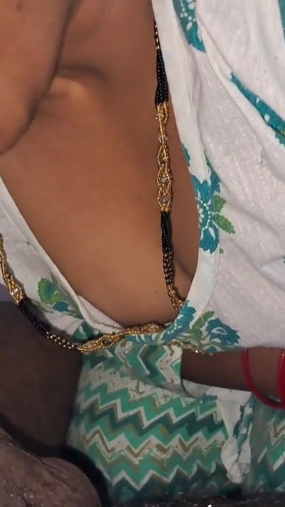 Indian housewife sucking dick at night get throabbing cum in mouth hindi audio | Clip 1