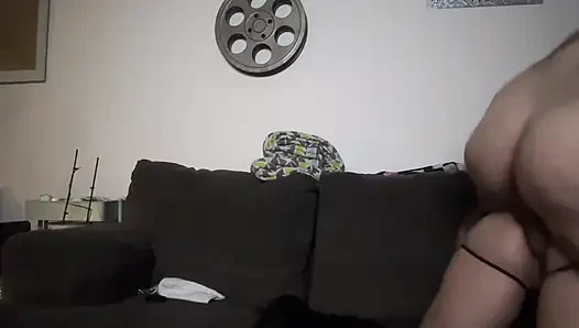 After-party slut gets fucked on couch