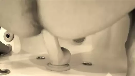 Arkadan oyuncak göt sikişi