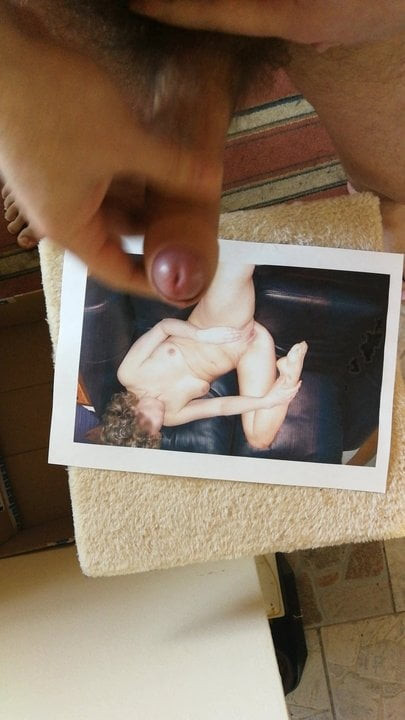 Little tribute with little cum