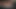 Yalnız orta yaşlı seksi kadın kanepede mastürbasyon yapıyor