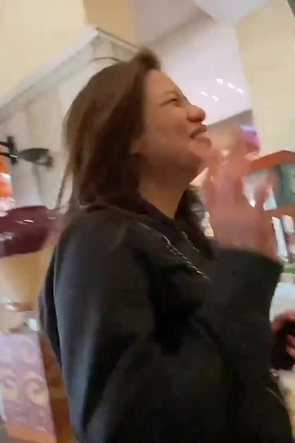 Asiansexdiary Filipina MILF Picked up and Fucked by Foreign Cock