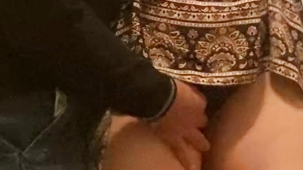 Random Slut Gets Fingered in Crowdwd Subway