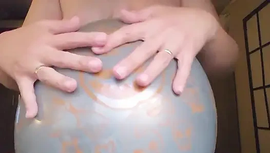 Соблазняние и поп-шарик с Oxydized Хэллоуин - Зайчик-лонер