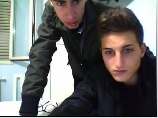 chatroulette man feet - pies masculinos - piedi maschili