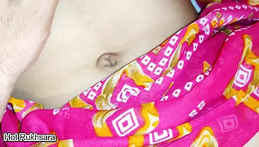 Индийская возбужденная бхабхи дези пригласила своего босса на вечеринку и сделала жесткий секс после вечеринки