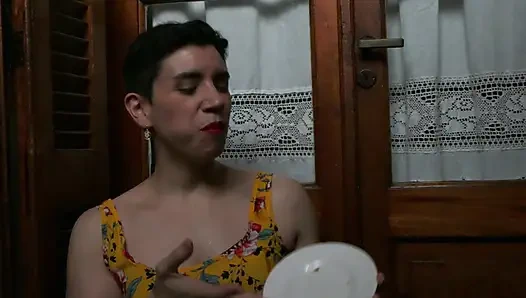 Круассан со ветчиной, сыром и спермой!