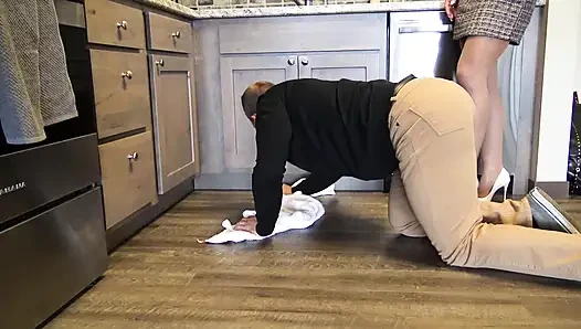 Domestic Dumbass!
