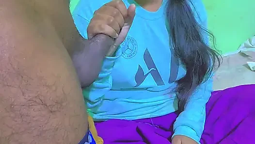 Pasangan sepong tenggorokan dalam penuh dari india utara