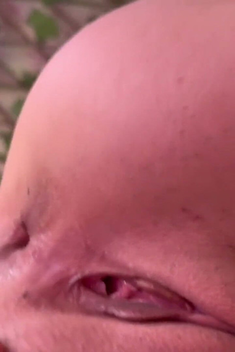 Muslim Goddess Fart on U